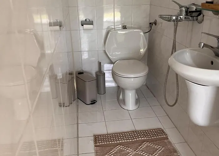 Andri's Garden House *